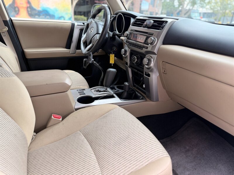 Used 2010 Toyota 4Runner SR5 AWD/4WD image 14