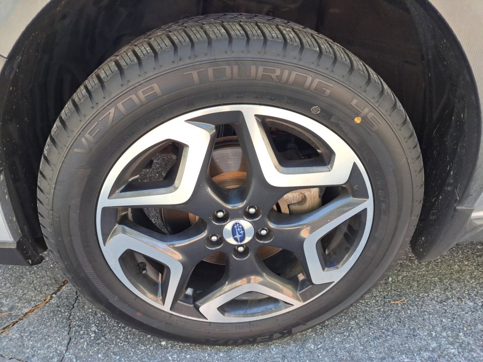 Used 2018 Subaru Crosstrek 2.0i Limited image 26