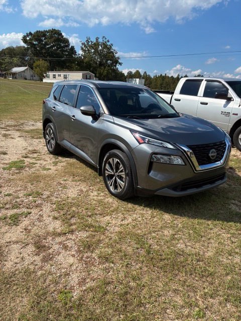Used 2022 Nissan Rogue SV