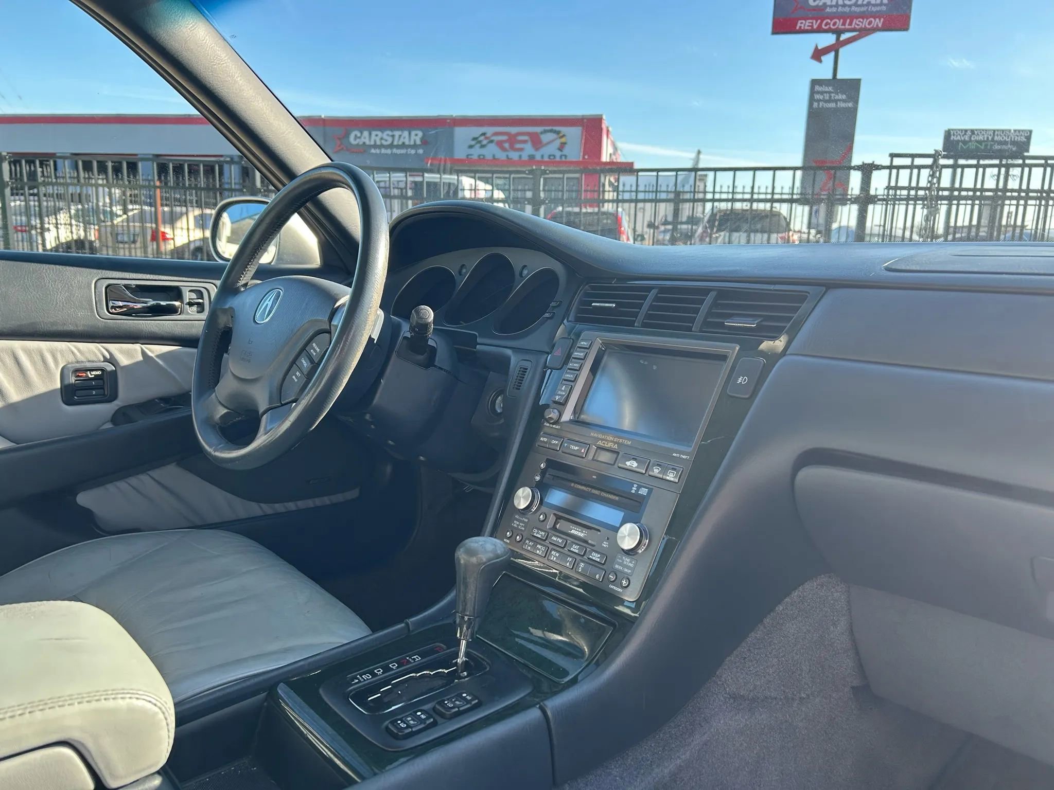 Used 2004 Acura RL image 14