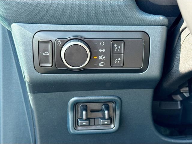 Certified 2024 Ford Maverick XLT w/ XLT Luxury Package image 12