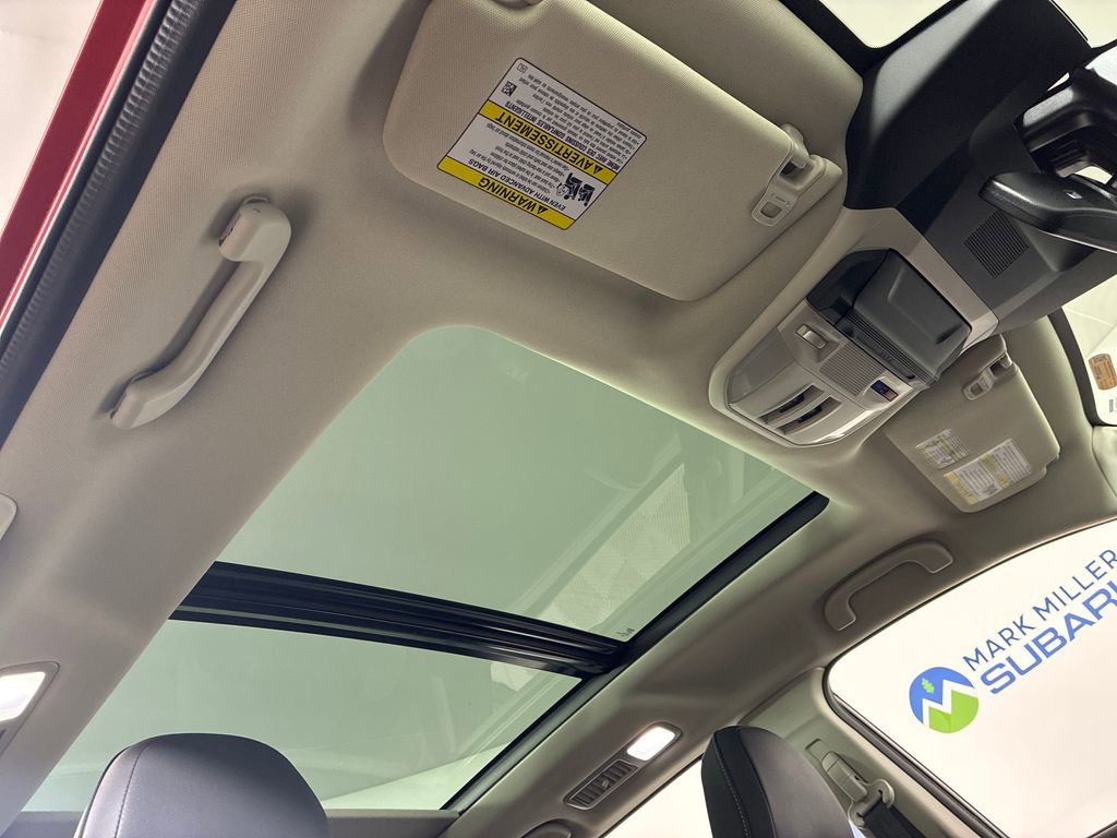 Used 2025 Subaru Ascent Onyx Edition w/ Onyx Package image 32