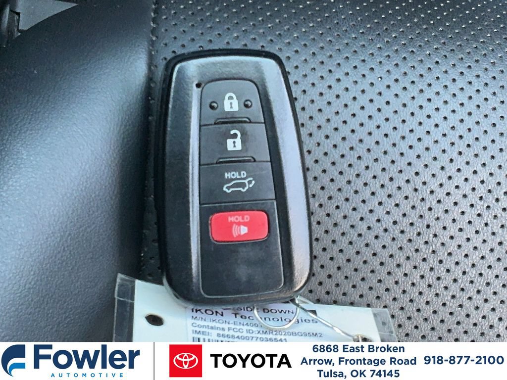 Used 2023 Toyota RAV4 Limited AWD/4WD image 22
