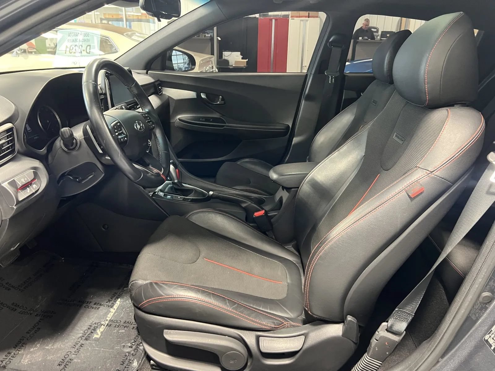 Used 2020 Hyundai Veloster 2.0 Premium FWD image 11