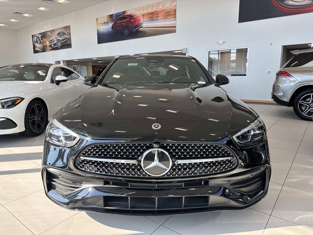 Used 2024 Mercedes-Benz C 300 Sedan image 2