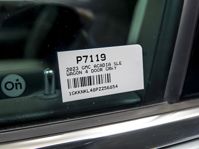 Used 2023 GMC Acadia SLE w/ Driver Convenience Package image 31