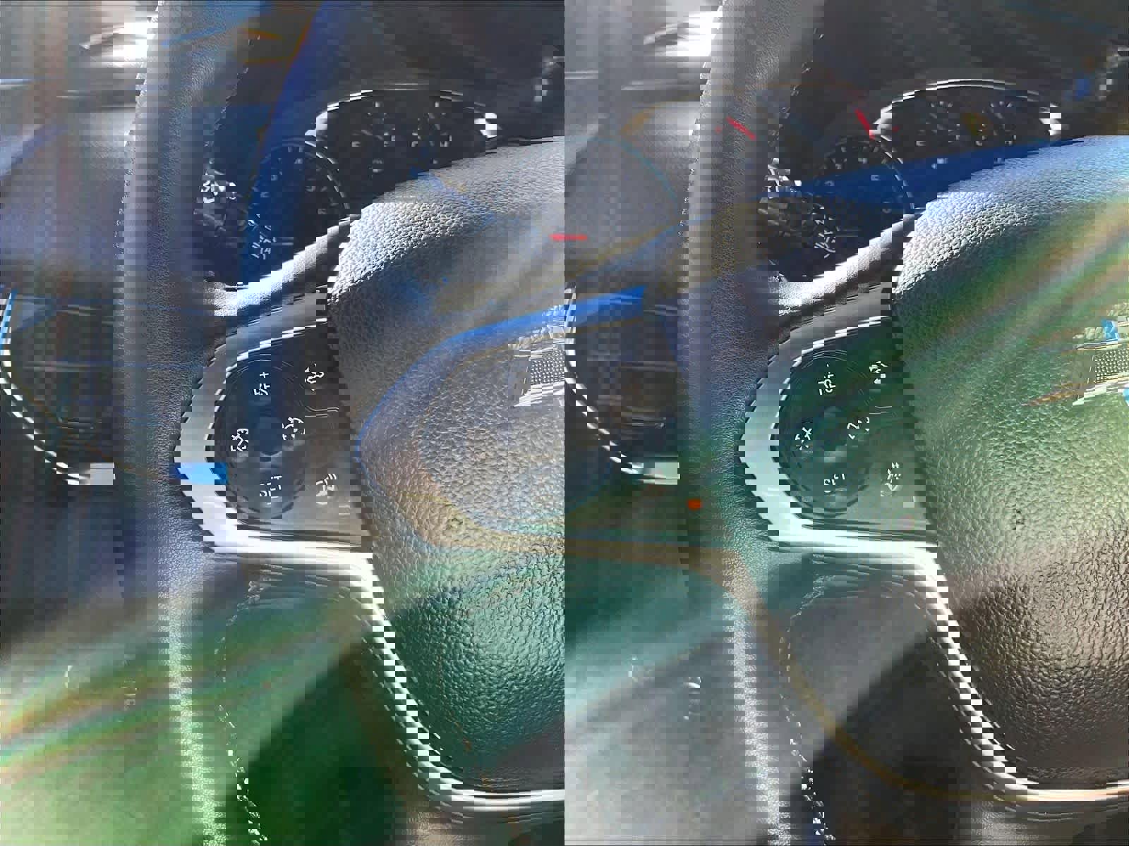 Used 2023 Chevrolet Traverse RS image 24