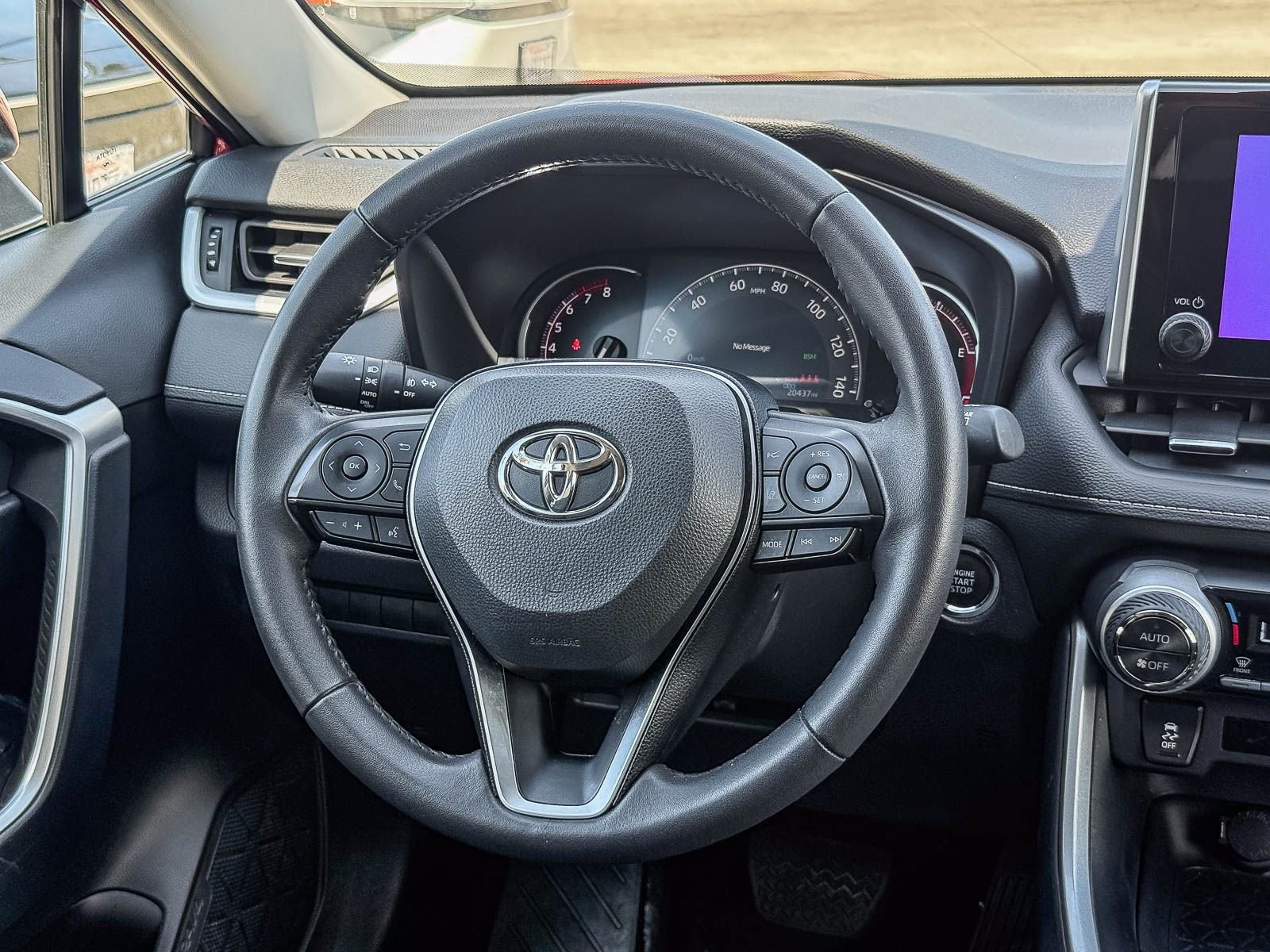 Certified 2025 Toyota RAV4 XLE Premium FWD image 43