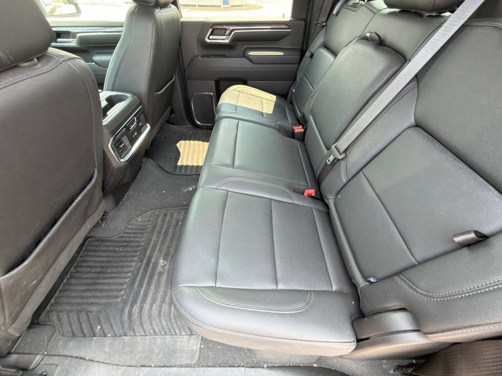 Used 2024 Chevrolet Silverado 2500 LTZ w/ LTZ Plus Package AWD/4WD image 16