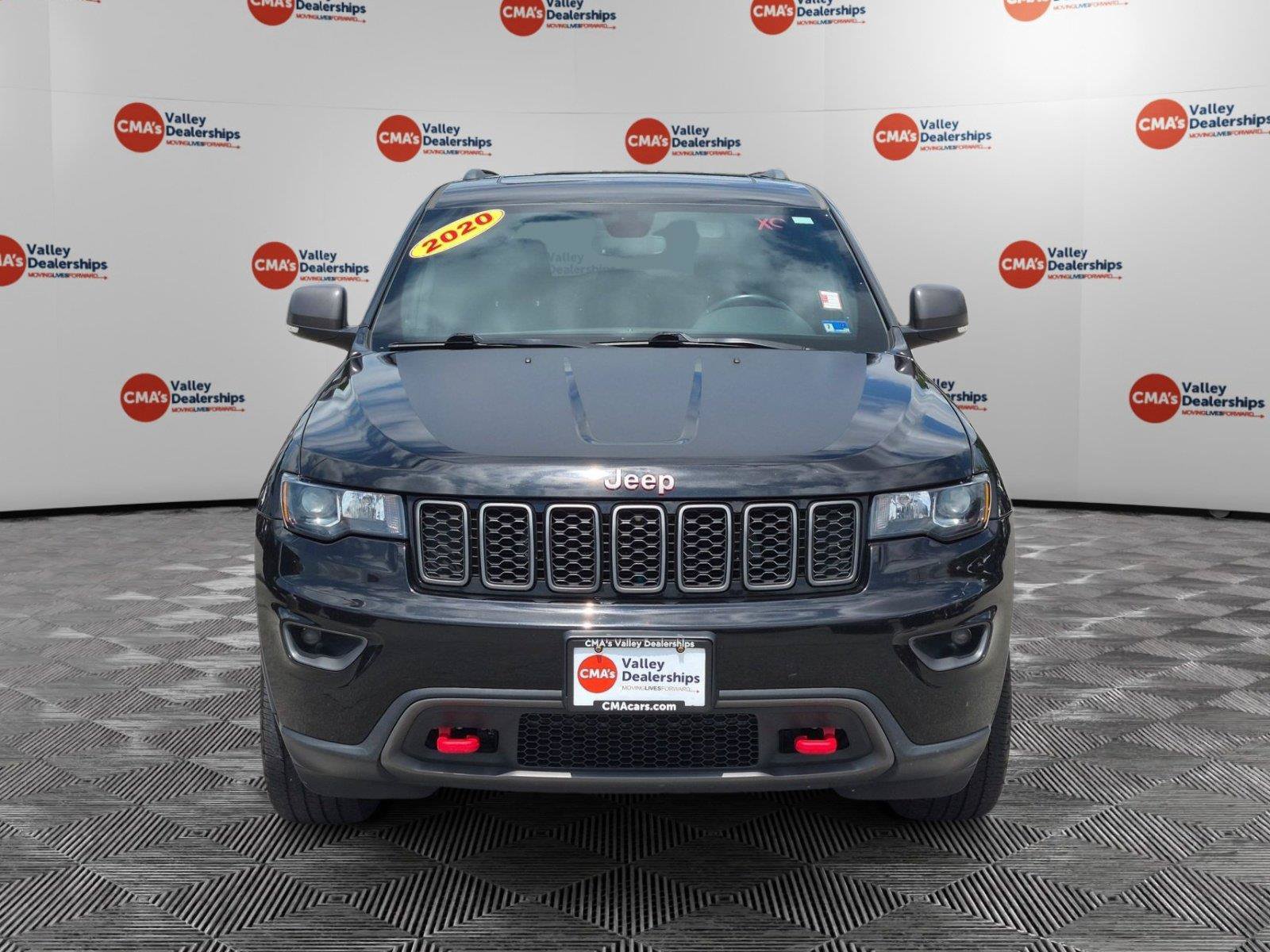 Used 2020 Jeep Grand Cherokee Trailhawk AWD/4WD image 8