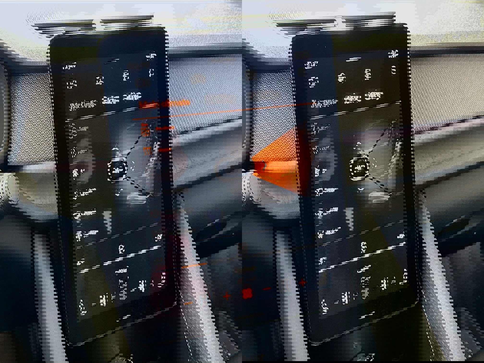 Used 2023 Polestar Polestar 2 w/ Pilot Pack image 18