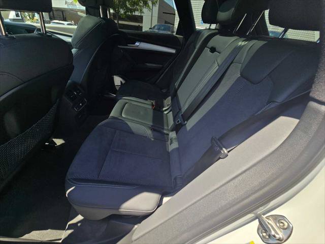 Used 2023 Audi Q5 e Prestige w/ Prestige Package AWD/4WD image 18