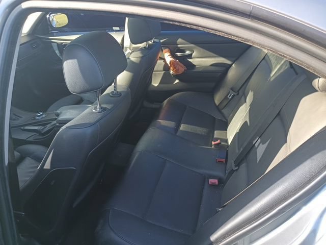 Used 2010 BMW 335i Sedan RWD image 7