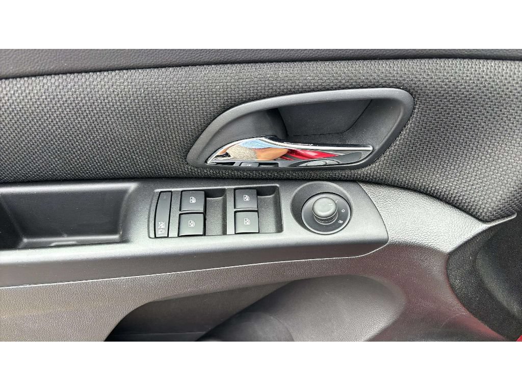 Used 2011 Chevrolet Cruze LT FWD image 18