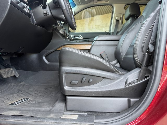 Used 2019 GMC Yukon Denali w/ Denali Ultimate Package AWD/4WD image 30