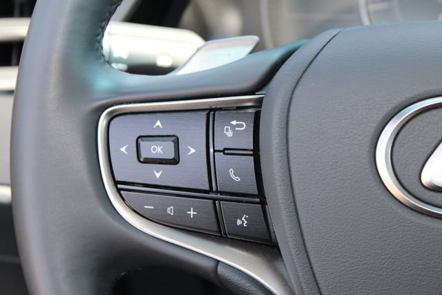 Certified 2025 Lexus ES 350 w/ Accessory Package (Z1) FWD image 18
