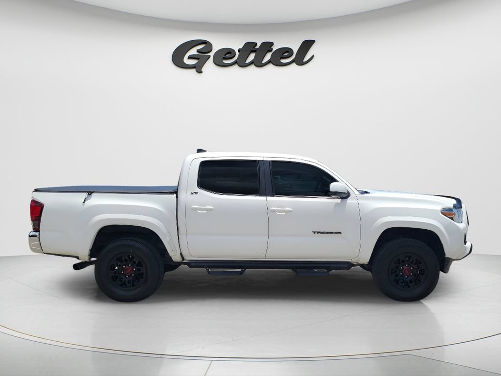 Certified 2021 Toyota Tacoma SR5 AWD/4WD image 4