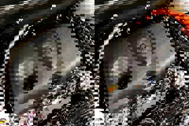 Certified 2025 Toyota RAV4 LE AWD/4WD image 31