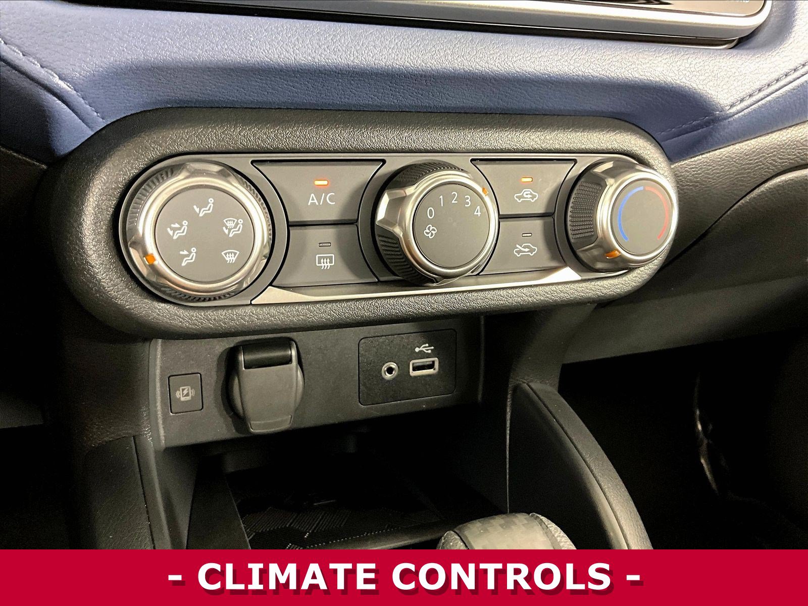 Certified 2025 Nissan Versa SV w/ Trunk Package FWD image 15