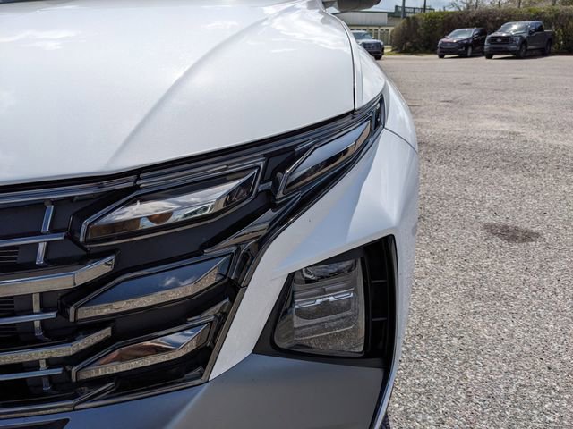 Used 2025 Hyundai Tucson Limited image 9