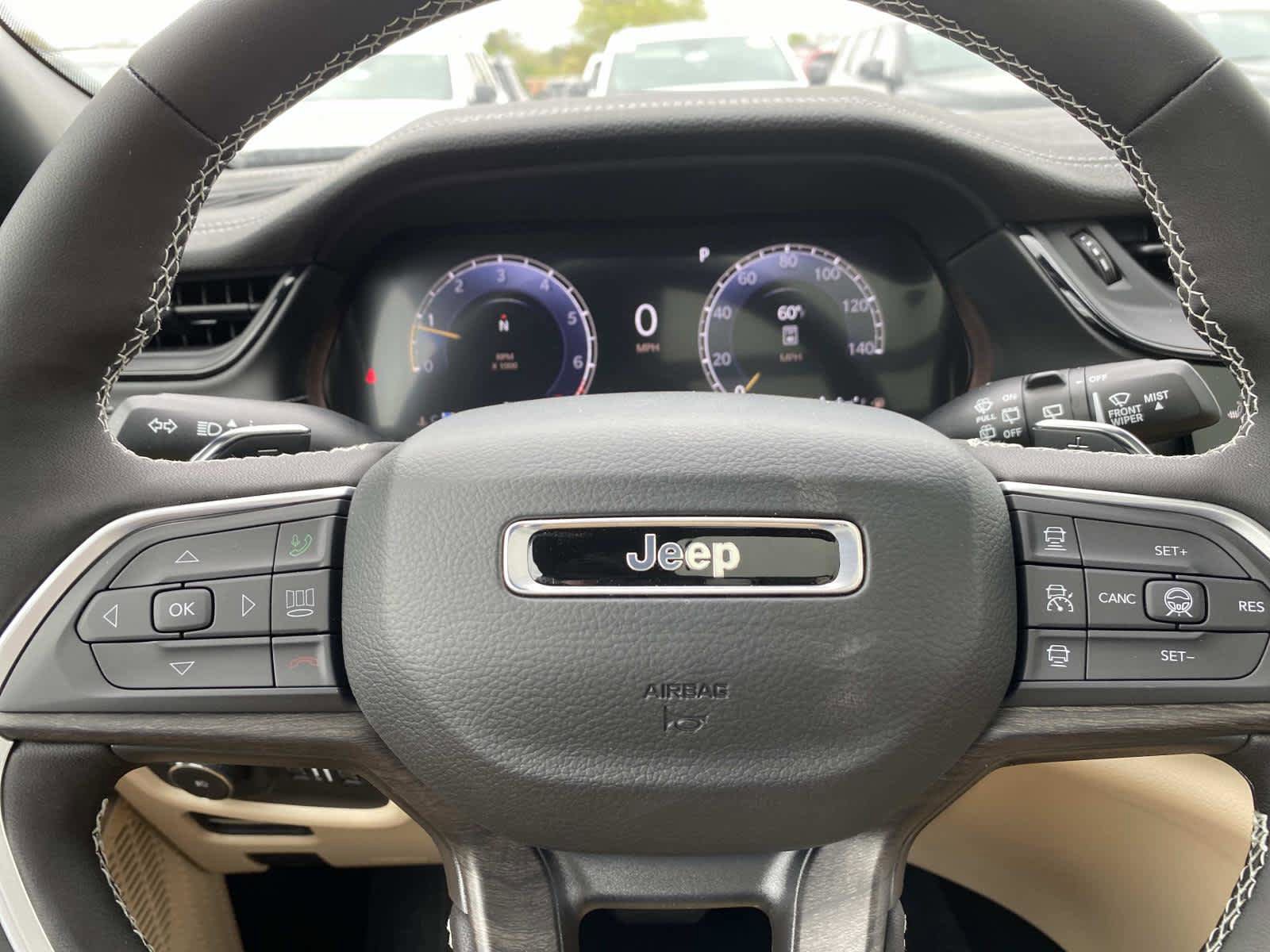 New 2026 Jeep Grand Cherokee L Limited w/ Limited Altitude Package AWD/4WD image 13