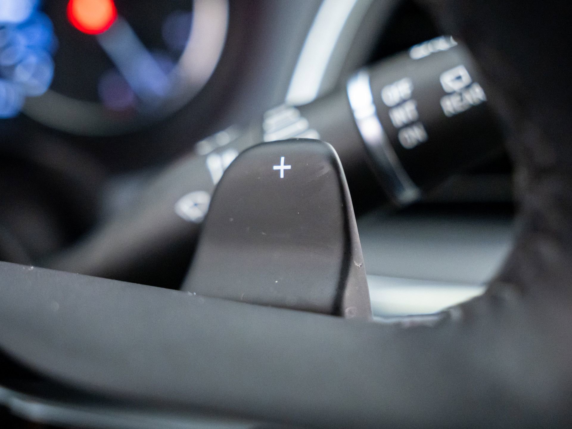 Used 2023 Buick Enclave Premium w/ Experience Buick Package image 32