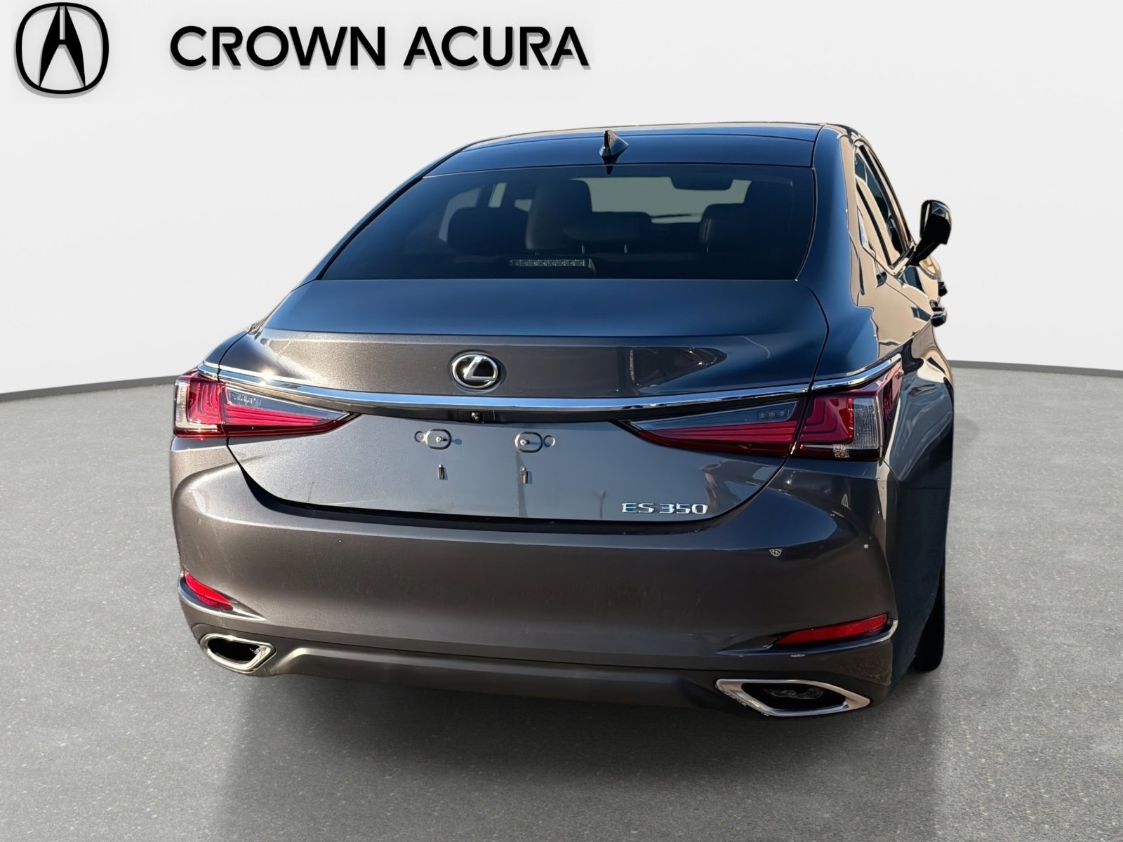 Used 2024 Lexus ES 350 w/ Technology Package image 38