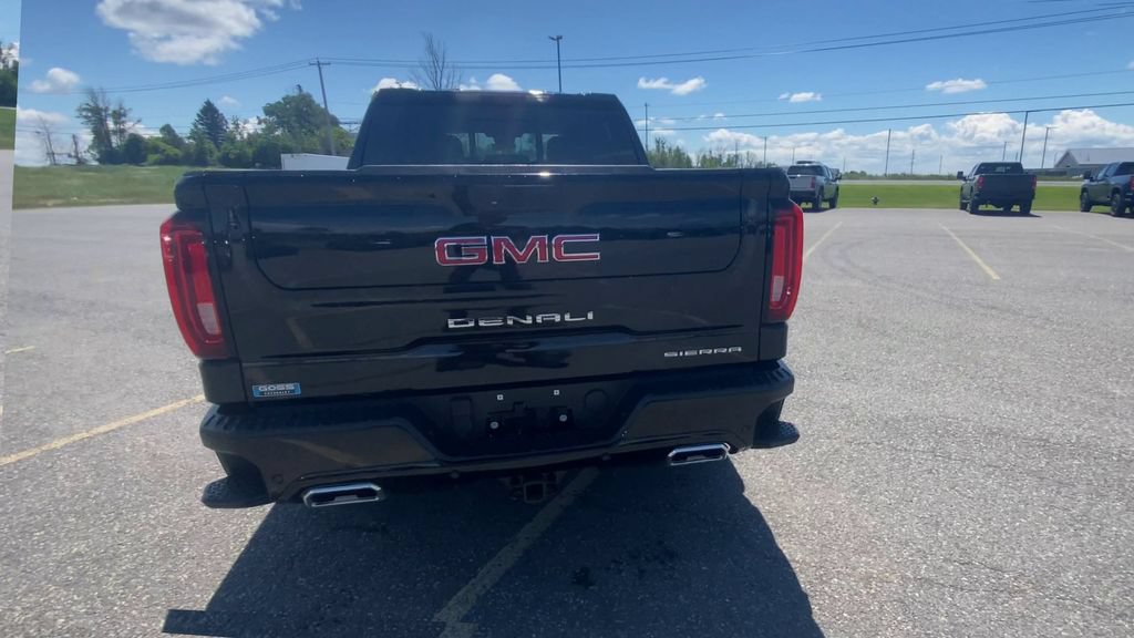 Certified 2023 GMC Sierra 1500 Denali w/ Technology Package AWD/4WD image 7