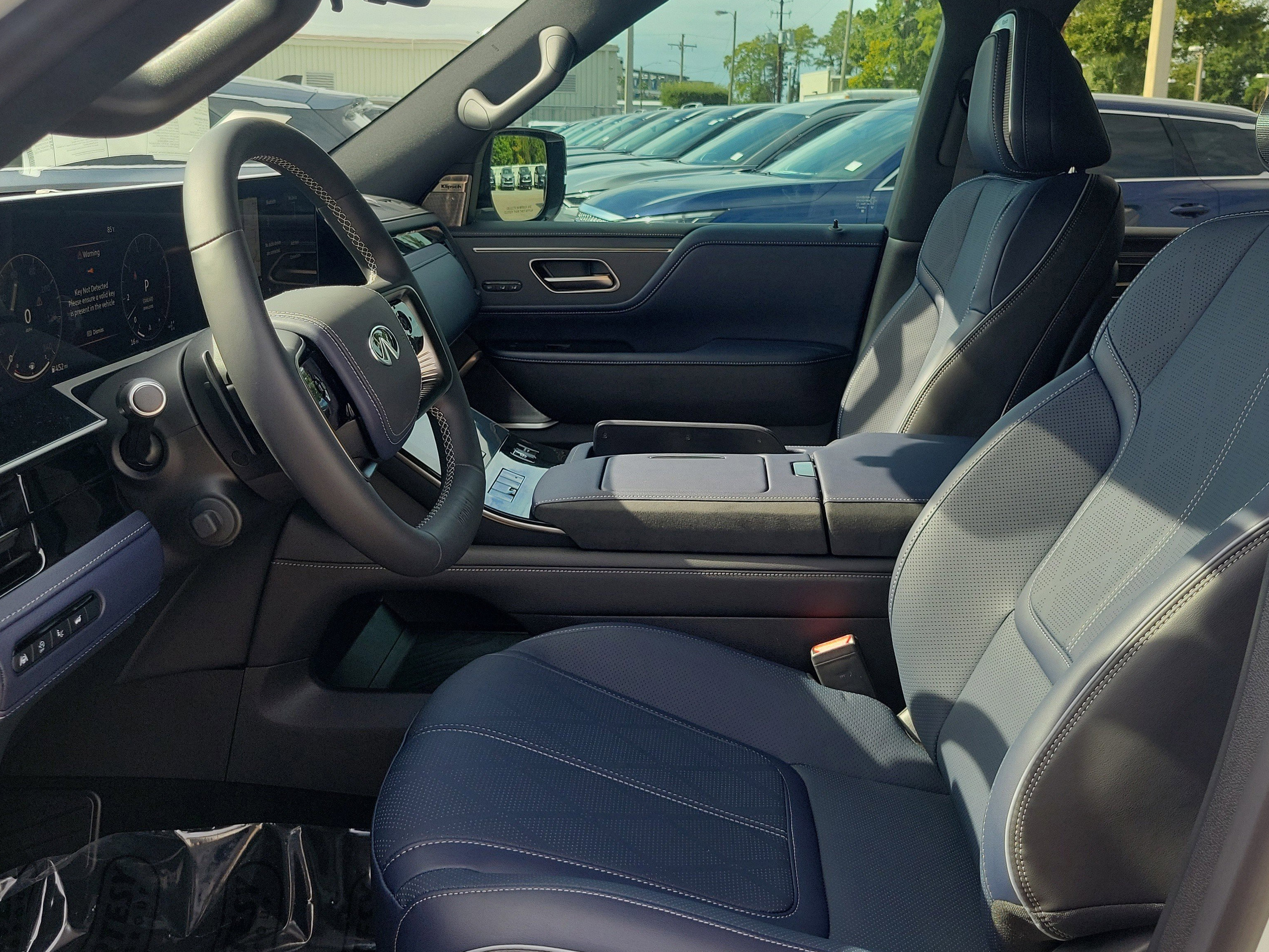 New 2026 INFINITI QX80 4WD w/ Sport Exterior Package image 20