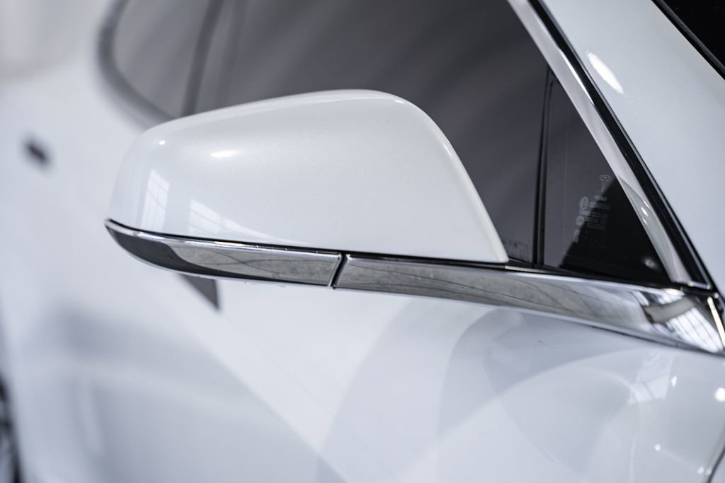 Used 2019 Tesla Model S Long Range image 12