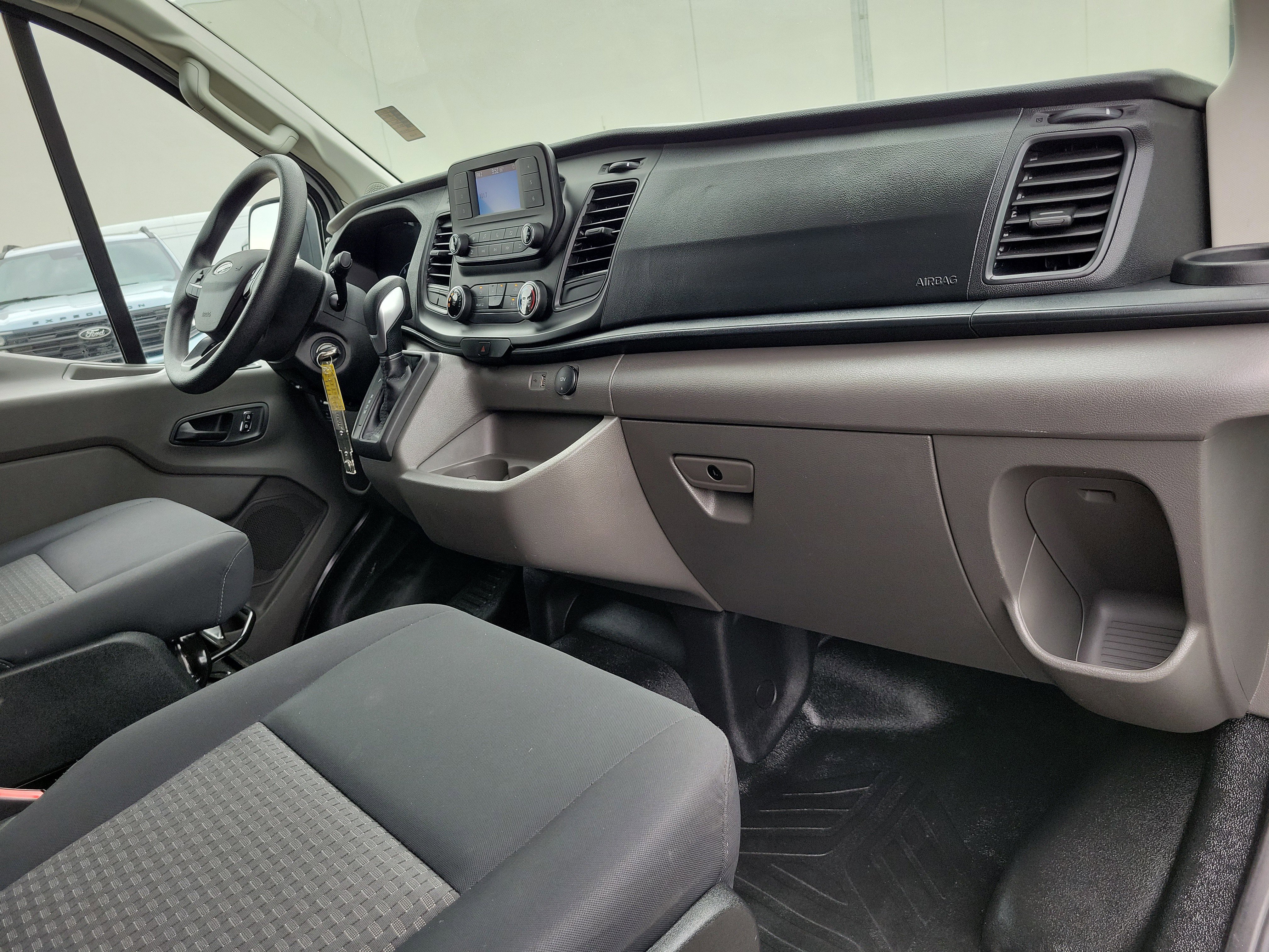 Used 2025 Ford Transit 250 Low Roof w/ Exterior Upgrade Package RWD image 17