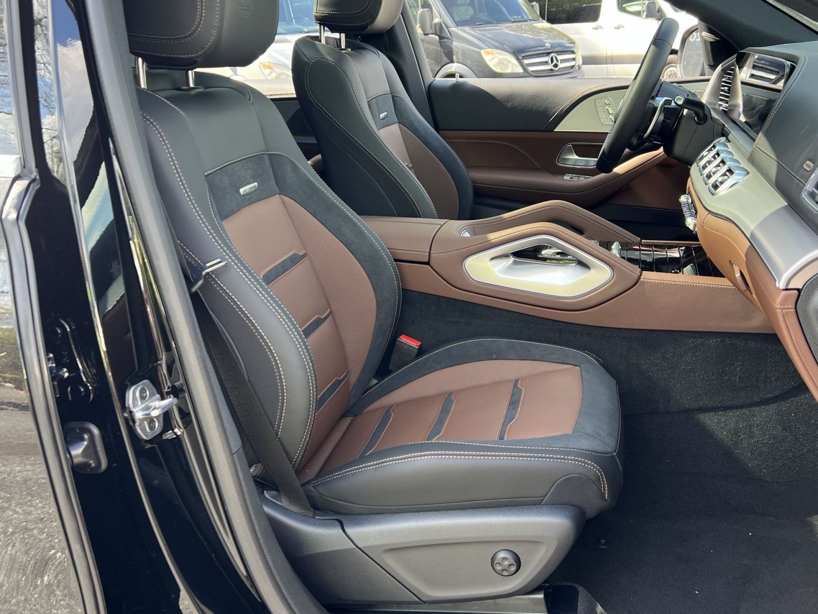 New 2026 Mercedes-Benz GLE 53 AMG 4MATIC Coupe image 27