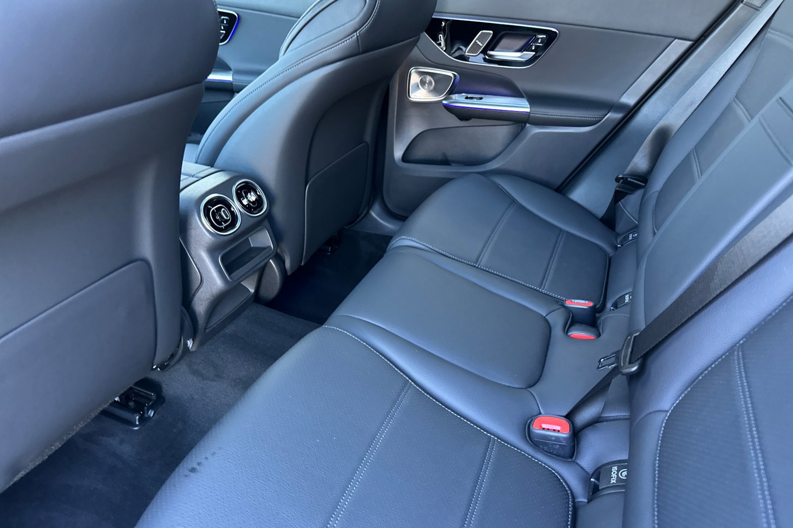 New 2026 Mercedes-Benz GLC 300 4MATIC image 12