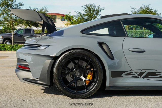 Used 2025 Porsche 911 GT3 RS image 10