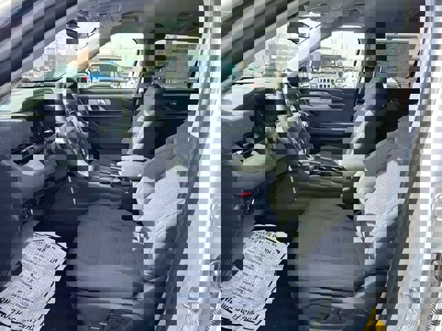 New 2026 Ford Explorer Active AWD/4WD image 9