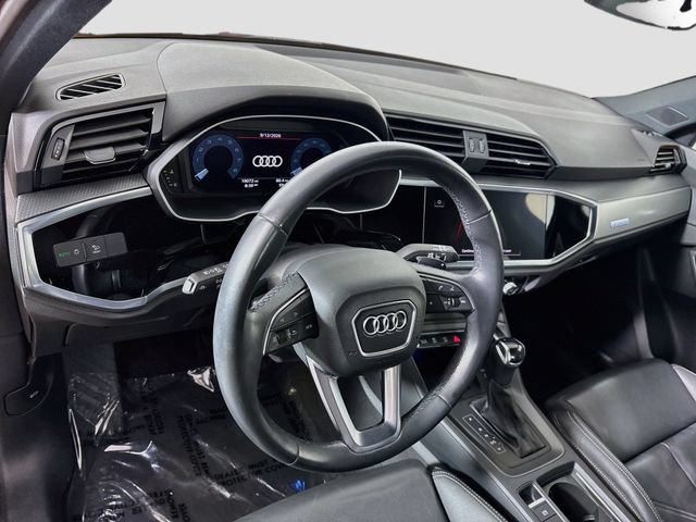 Used 2023 Audi Q3 2.0T Premium Plus w/ Premium Plus Package AWD/4WD image 10