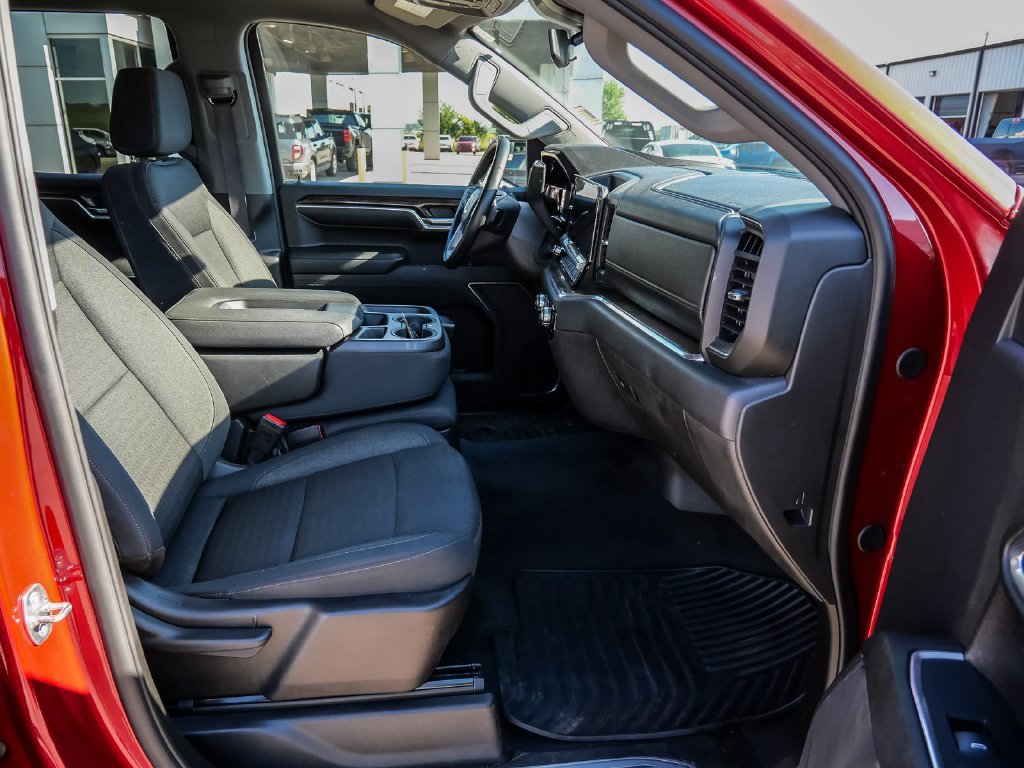 Used 2024 GMC Sierra 1500 Elevation AWD/4WD image 13