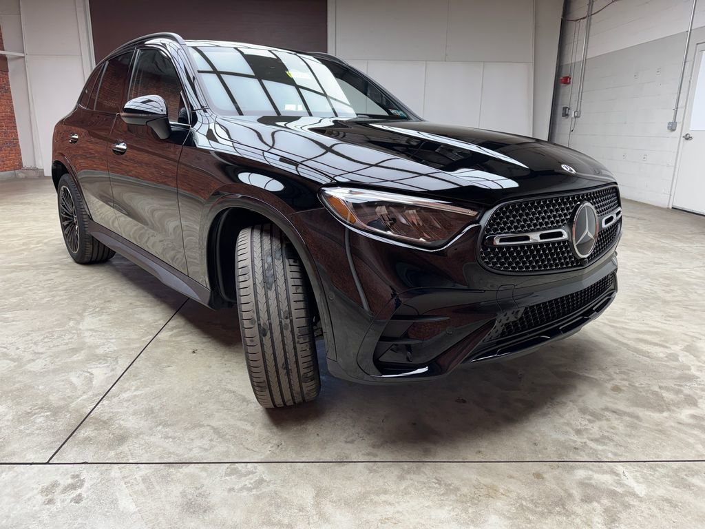Used 2026 Mercedes-Benz GLC 300 4MATIC image 7