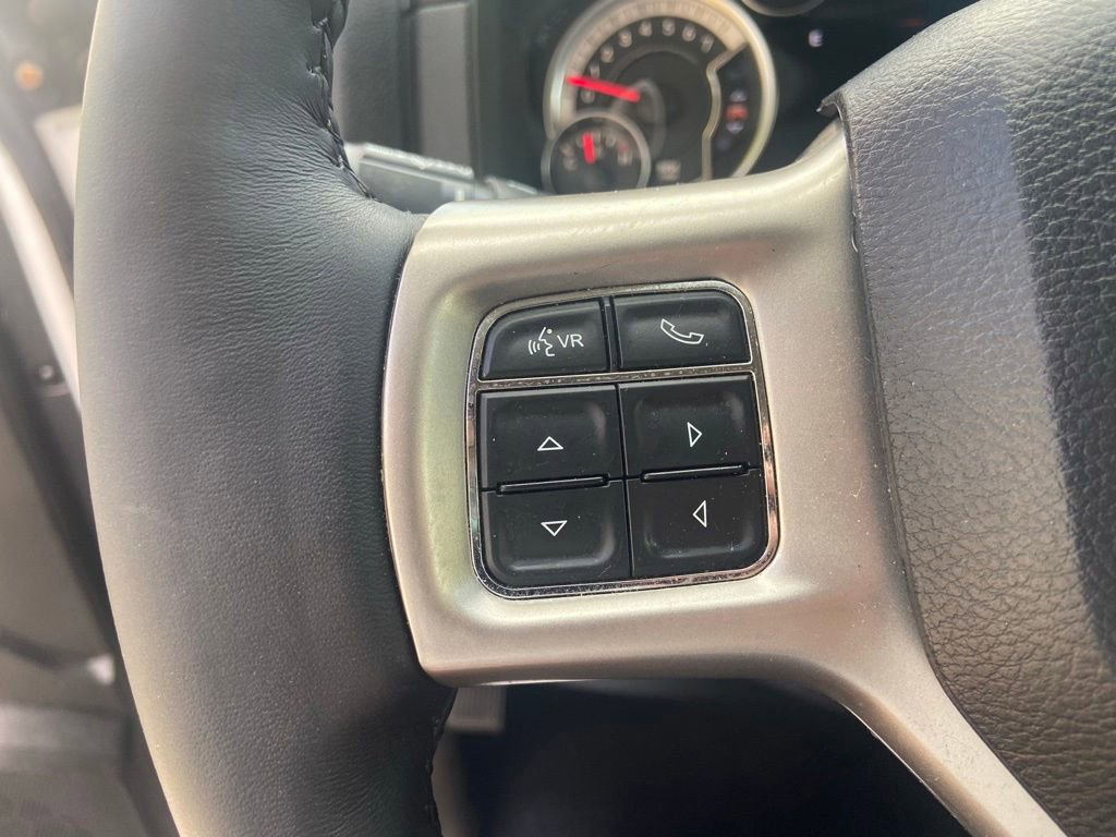 Used 2017 RAM 1500 Laramie w/ Convenience Group AWD/4WD image 24