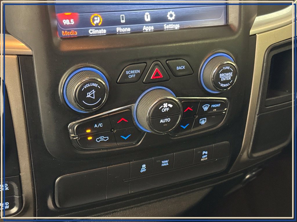 Used 2020 RAM 1500 Warlock w/ Electronics Group AWD/4WD image 19