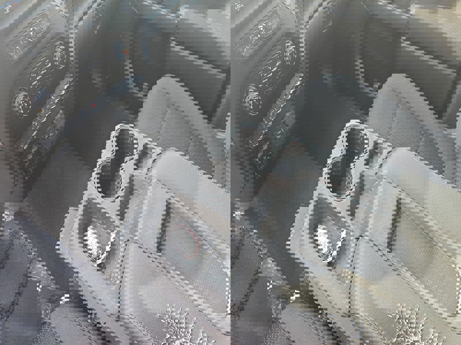 Used 2020 Chevrolet Silverado 1500 Custom Trail Boss w/ Custom Convenience Package image 27