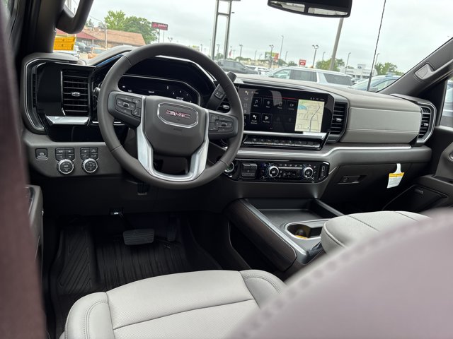 New 2026 GMC Sierra 2500 SLT w/ SLT Premium Package AWD/4WD image 18