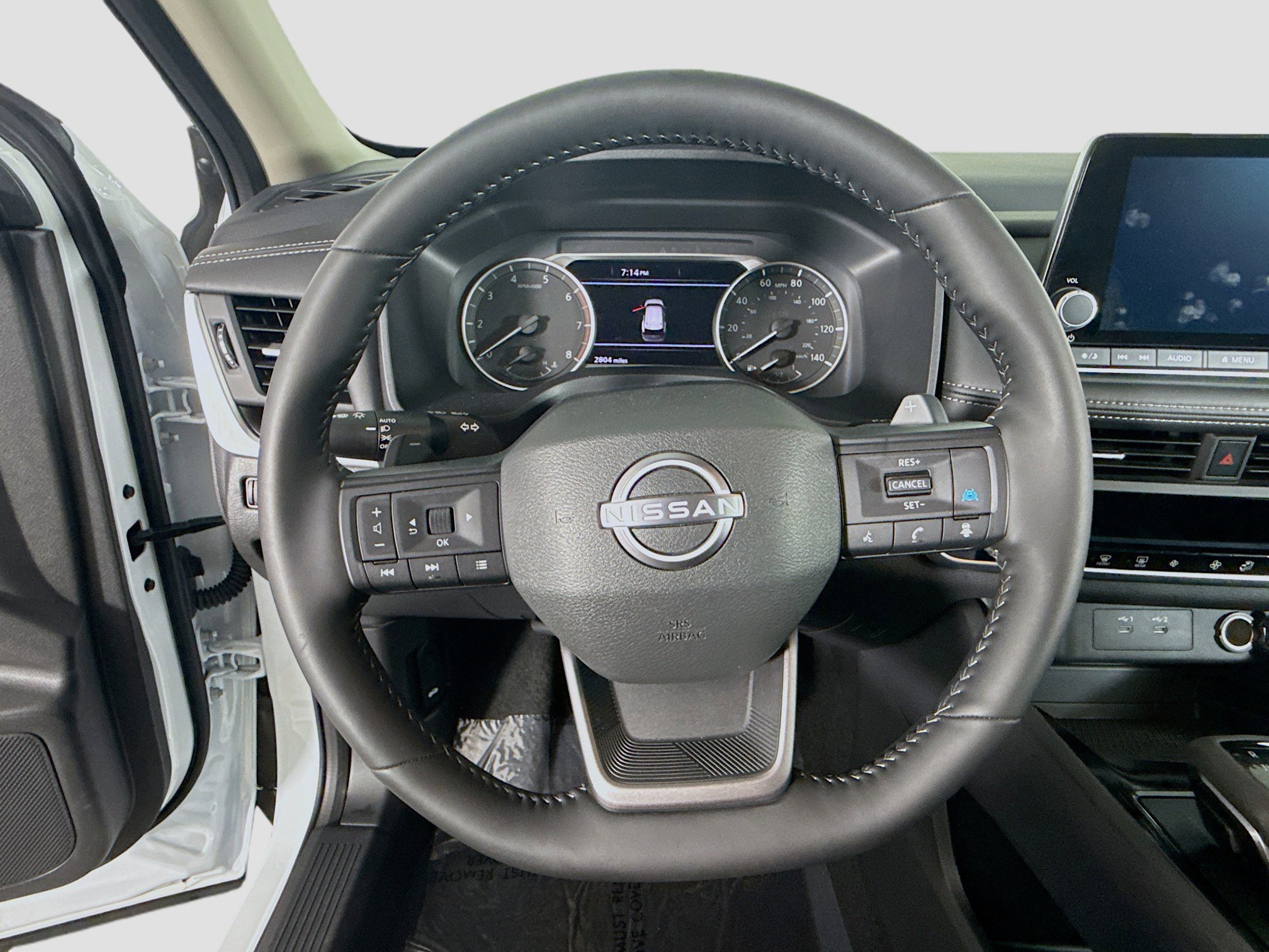 Used 2026 Nissan Rogue SV image 13