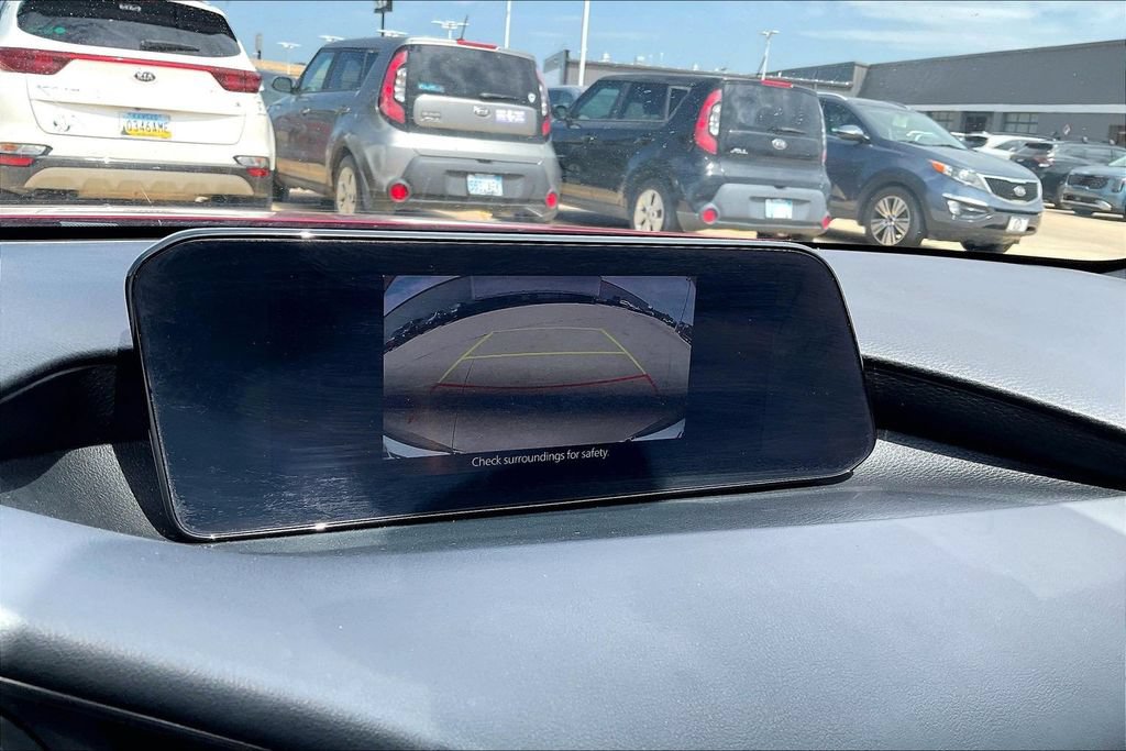 Used 2020 MAZDA MAZDA3 Hatchback w/ Premium Package FWD image 21