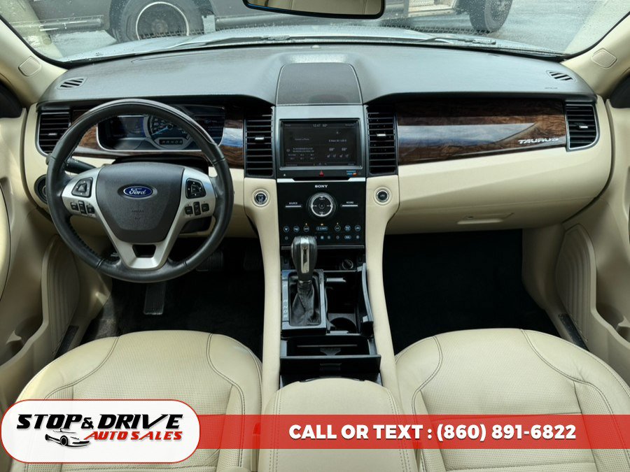 Used 2013 Ford Taurus Limited AWD/4WD image 10