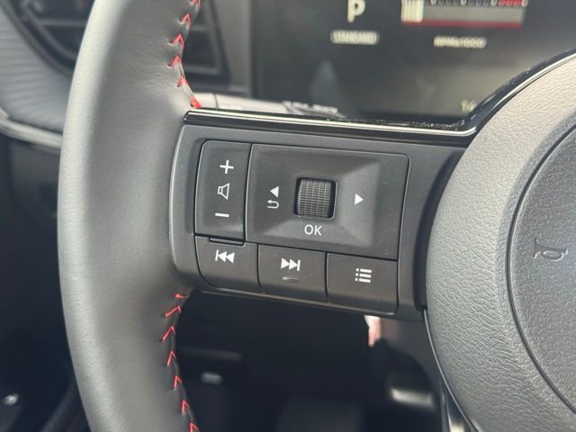 New 2025 Nissan Kicks SR w/ SR Premium Package image 28