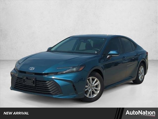 Used 2026 Toyota Camry LE w/ Convenience Package image 1