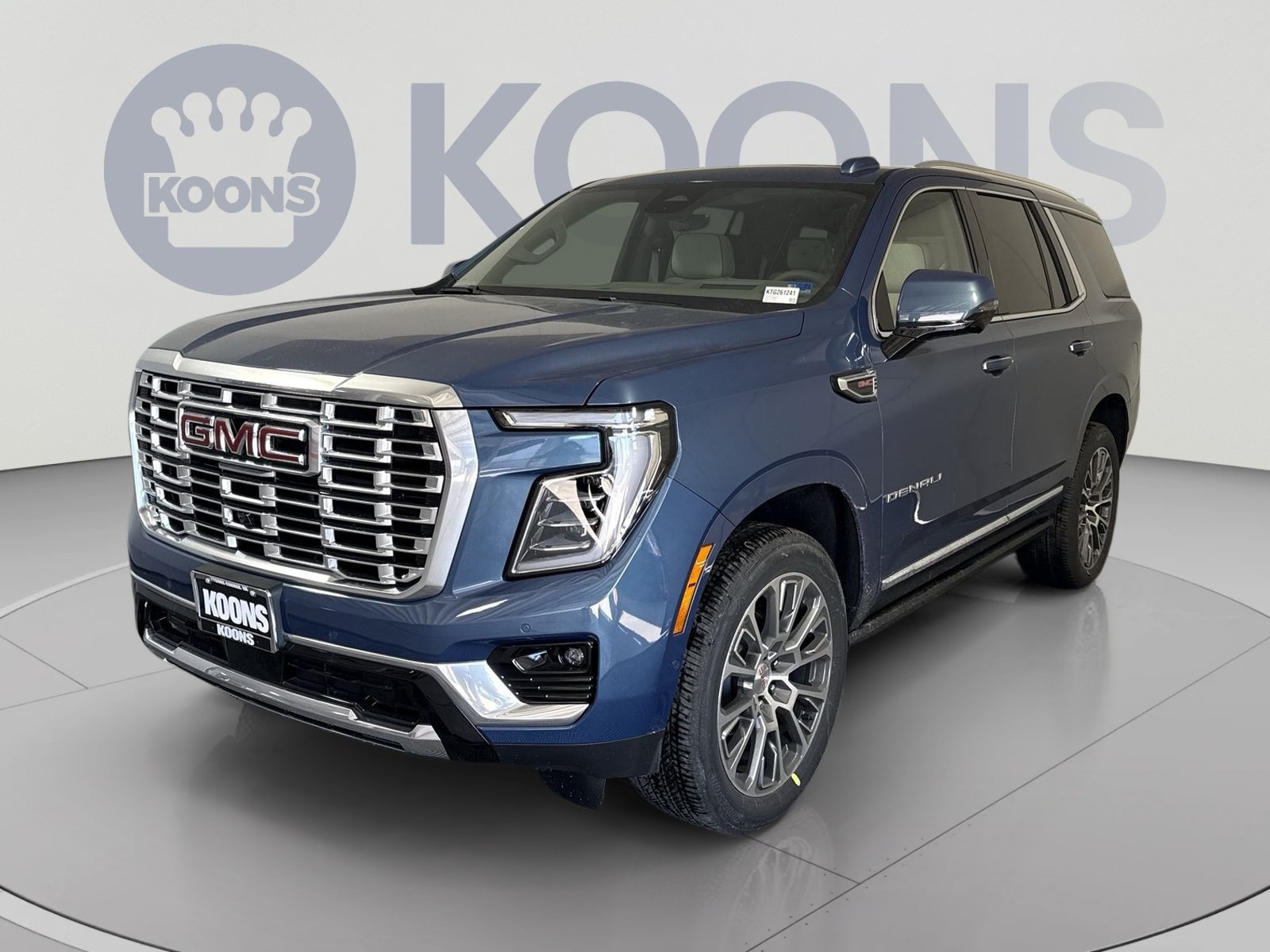 New 2026 GMC Yukon Denali w/ Denali Reserve Package AWD/4WD image 1