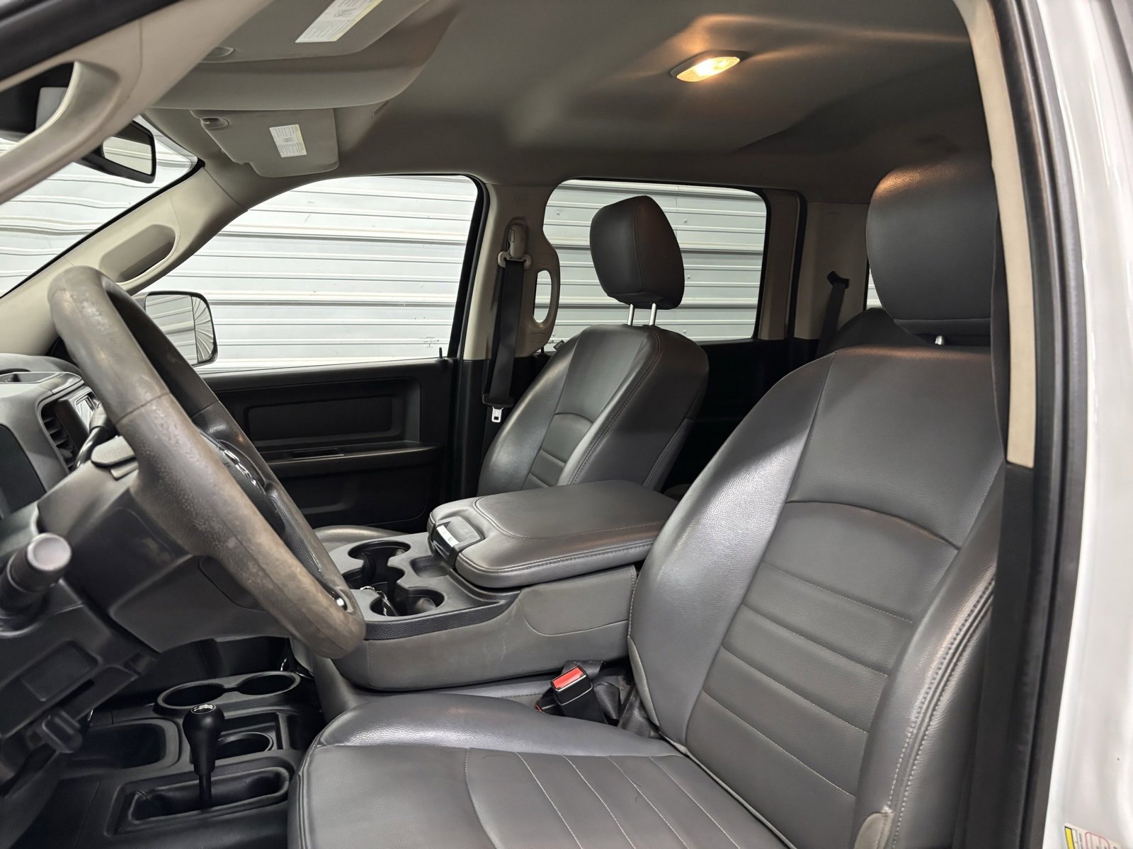 Used 2018 RAM 3500 Tradesman w/ Snow Chief Group image 11