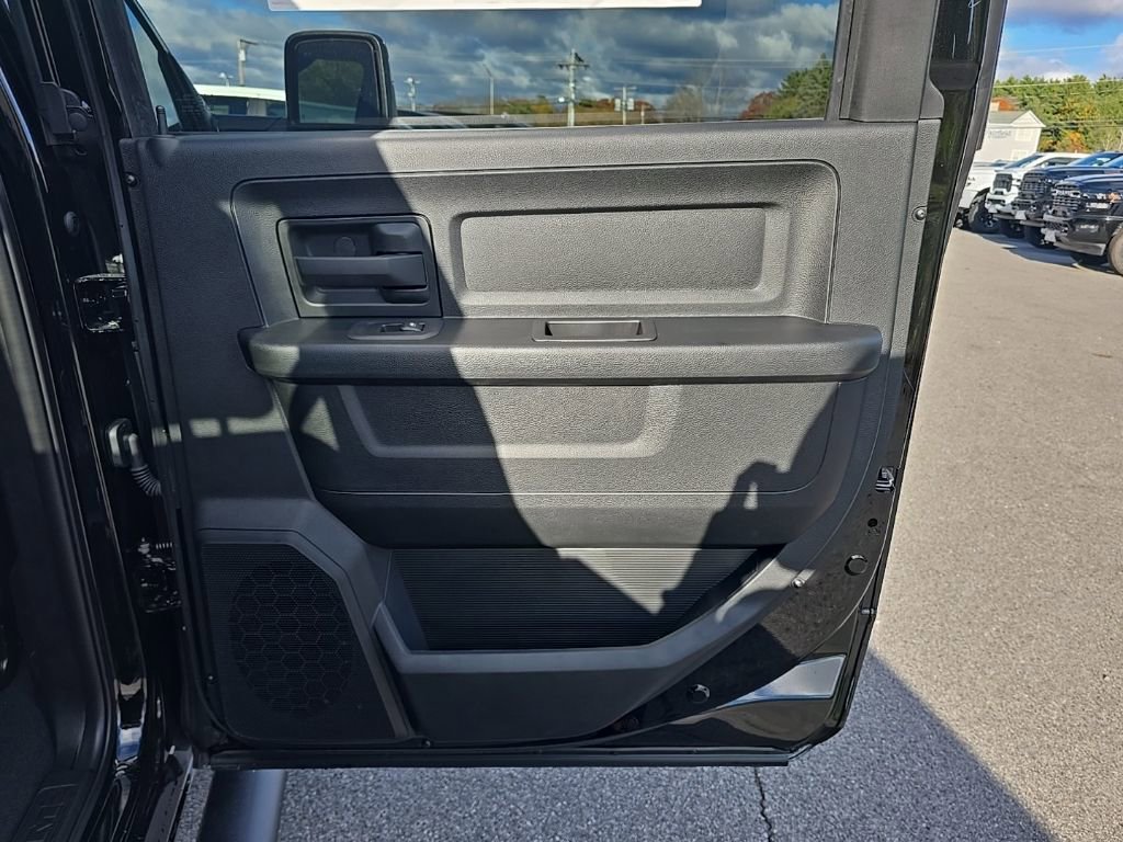 New 2026 RAM 3500 Tradesman image 12